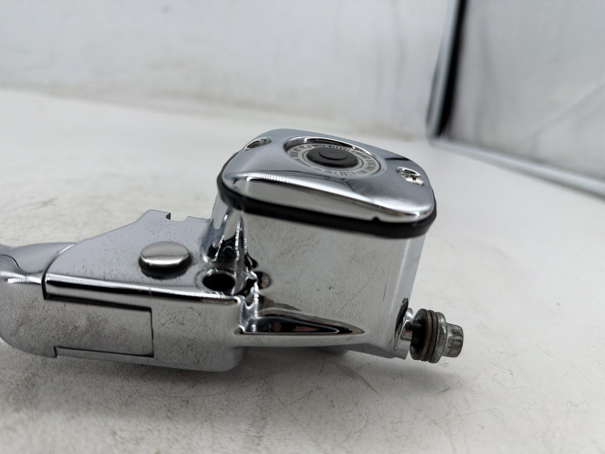 2006 Harley Road King Touring OEM Front Right Brake Lever Master Cylinder CHROME