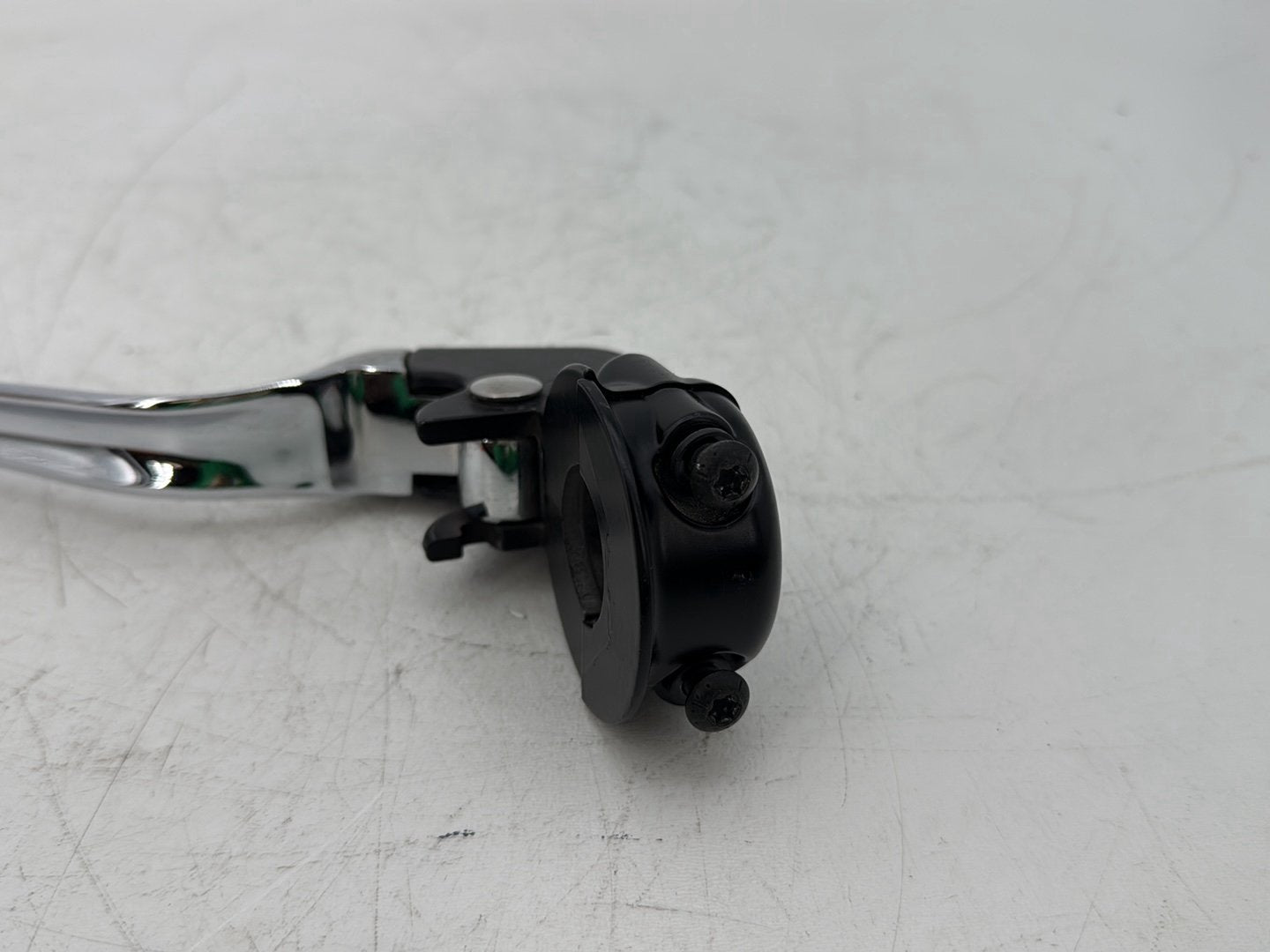 2005 Harley Touring FLHRCI Road King Classic OEM Front Left Hand Clutch Control Lever