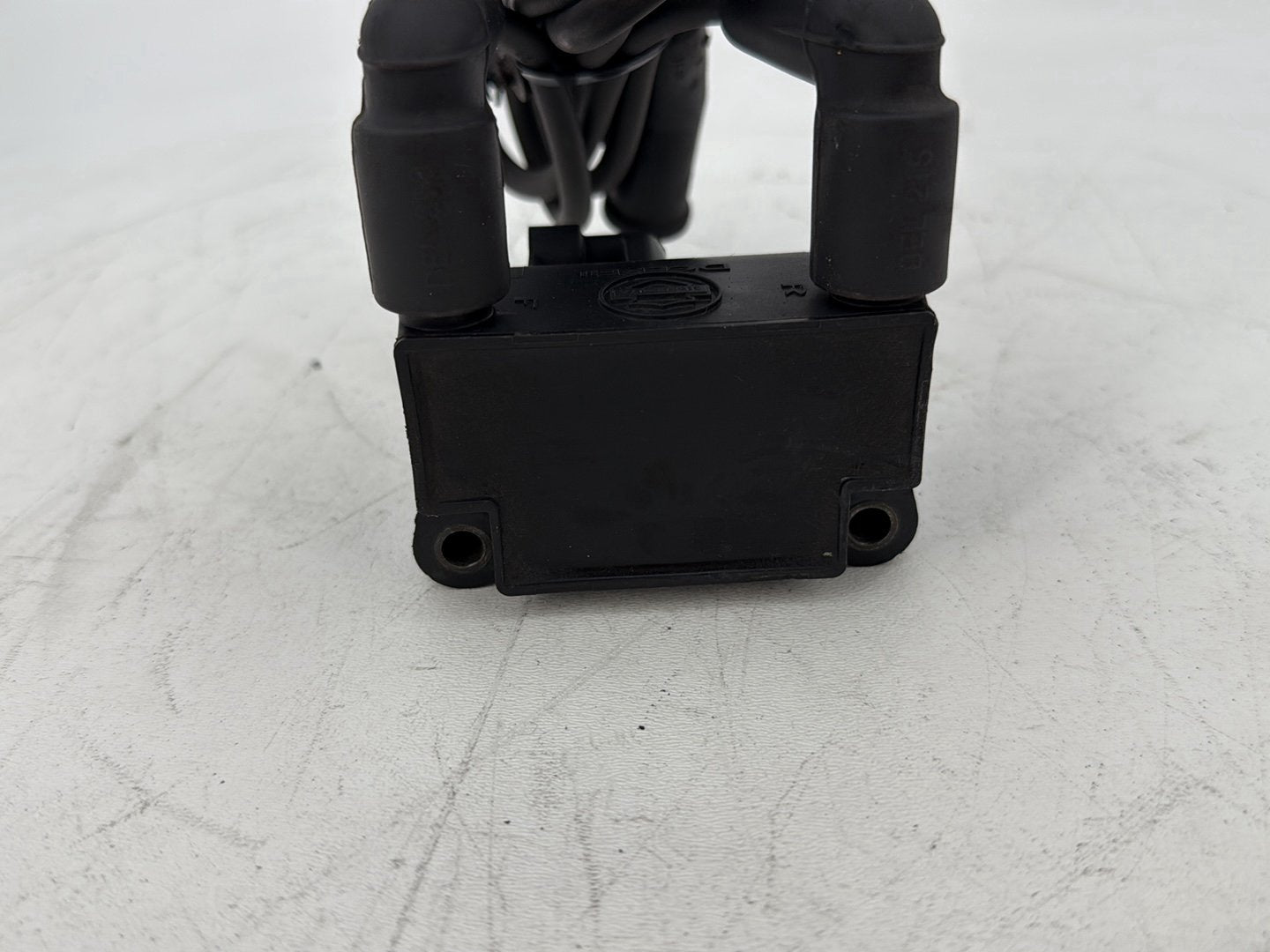 2011 Harley Electra Glide Ultra FLHTK OEM Ignition Coil Spark Igniter
