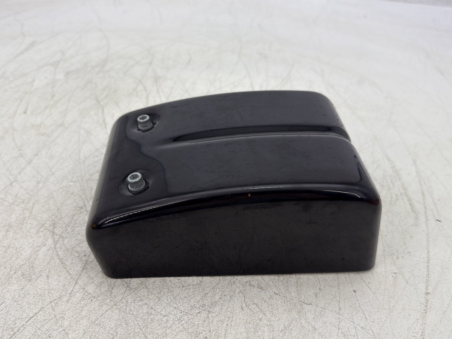 2004 Harley Dyna Super Glide FXDI OEM Electrical Side Cover Tray Panel