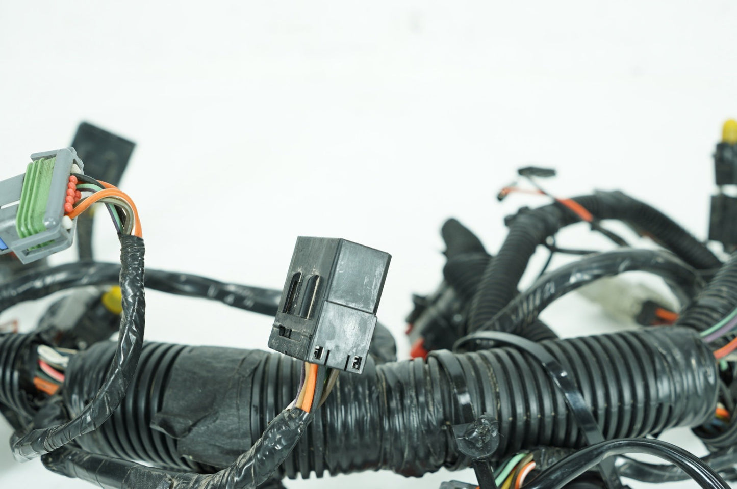 2008 - 2016 Harley-Davidson Touring Street Glide Front Sub Wiring Harness Loom Interconnect 70232-10