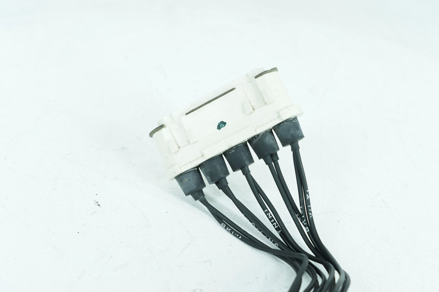 1999 - 2006 Harley-Davidson Touring Electra Glide Classic Dash Indicator Lamp Wire Plug In 68789-96B