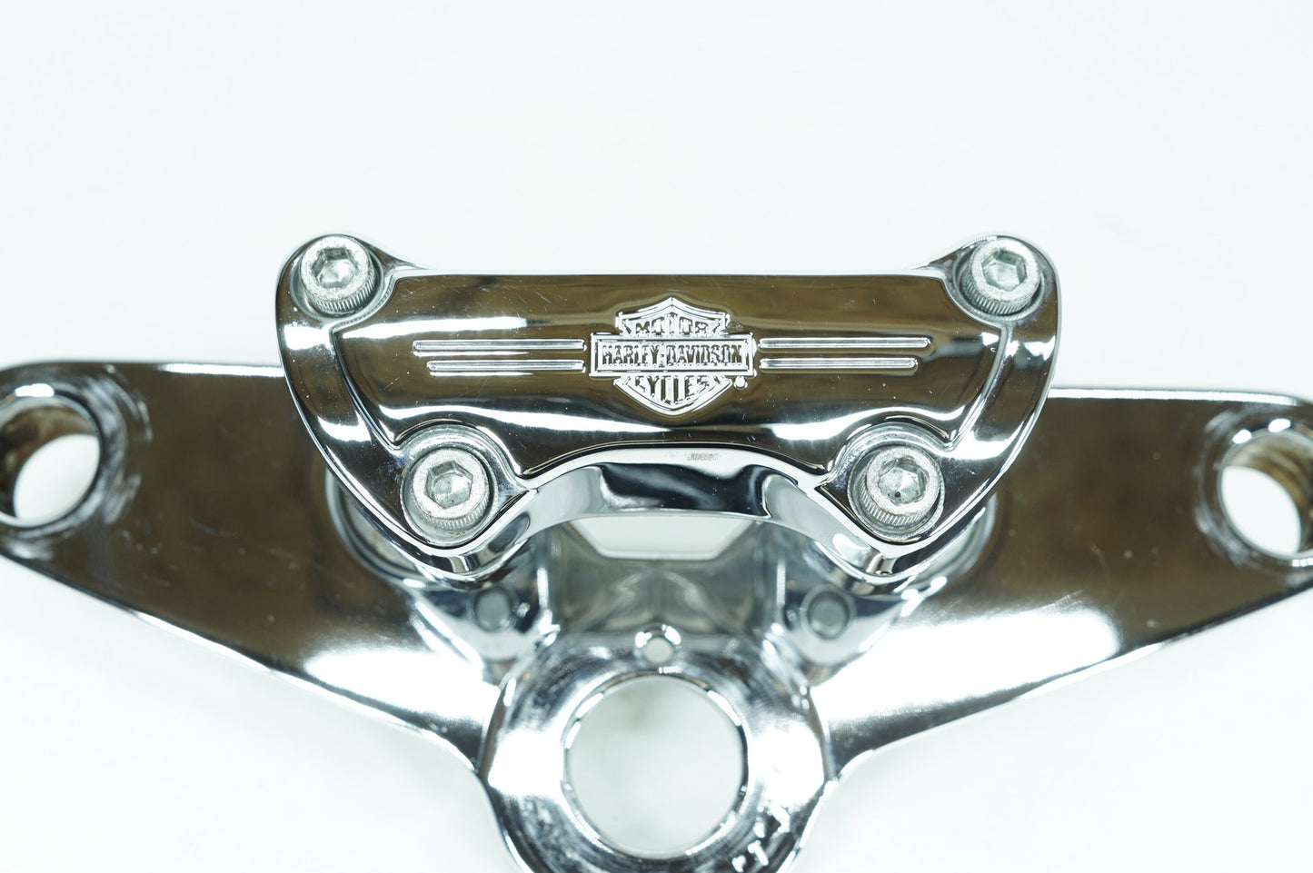 1999 - 2006 Harley-Davidson Dyna Wide Glide Front Fork Upper Triple Tree Clamps  	45672-80B