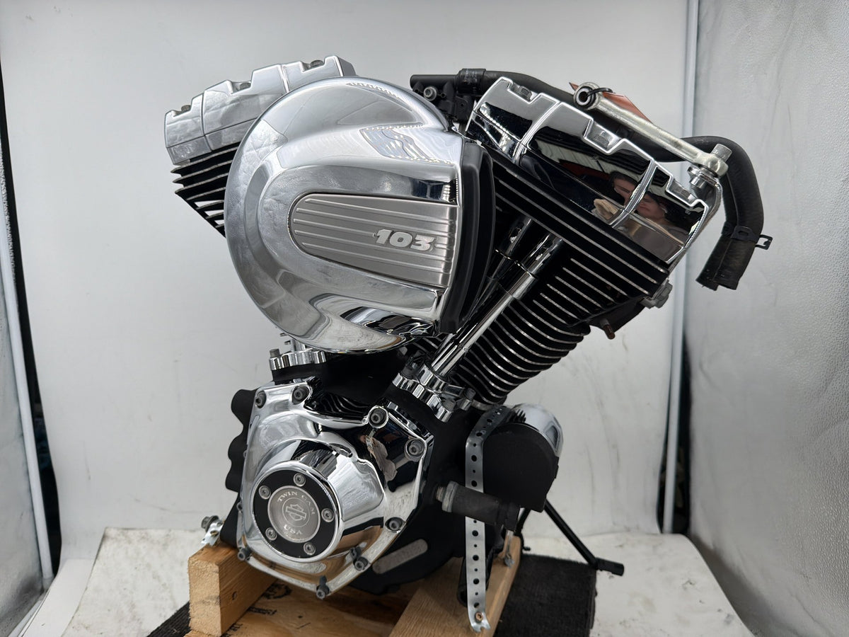 14 Harley Electra Glide Touring Ultra Twin Cam 103 Engine Motor Twin-Cooled 17K