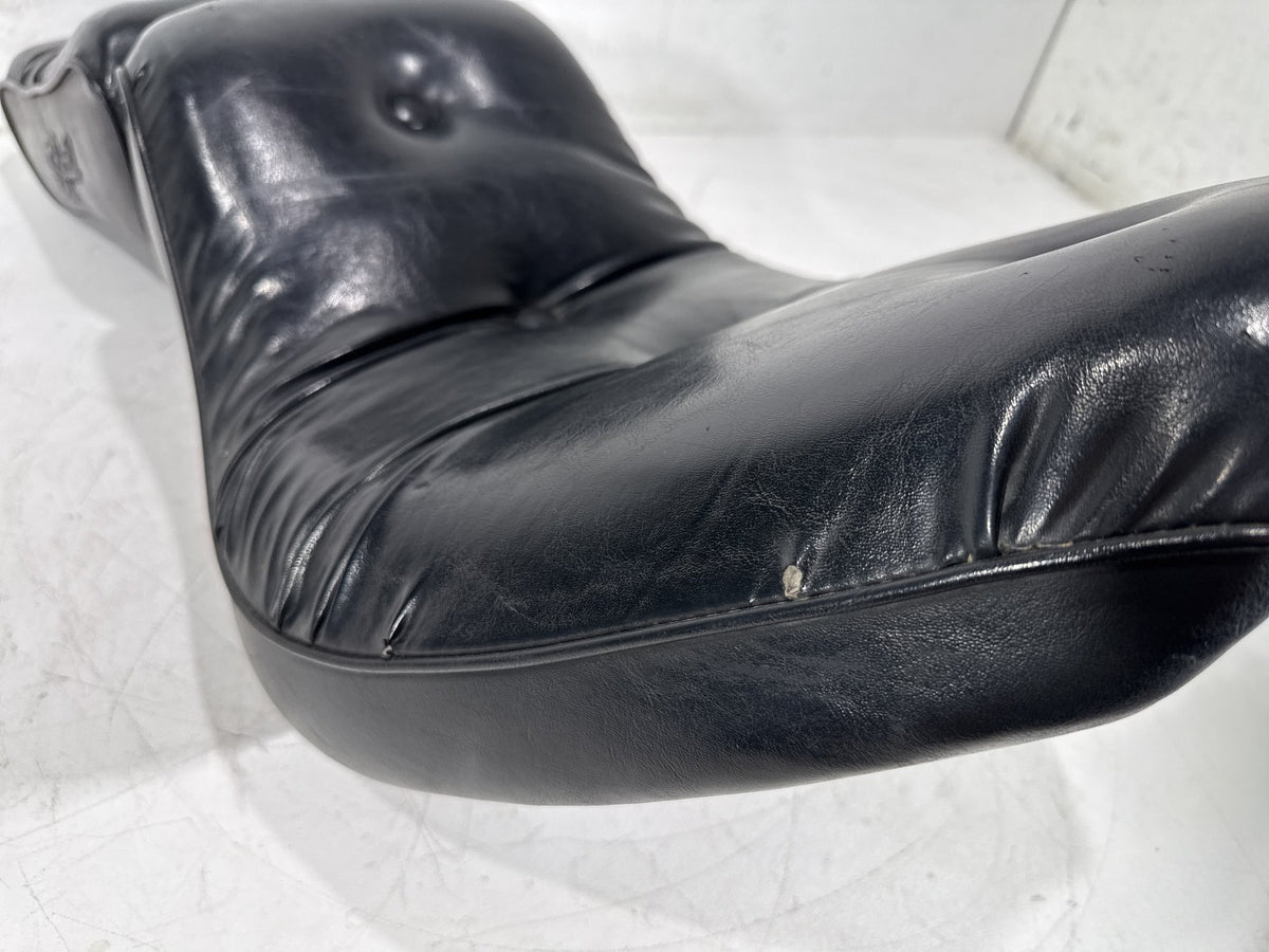 01 Harley Softail Standard FXST OEM Passenger Rider Driver Seat Saddle 52560-00