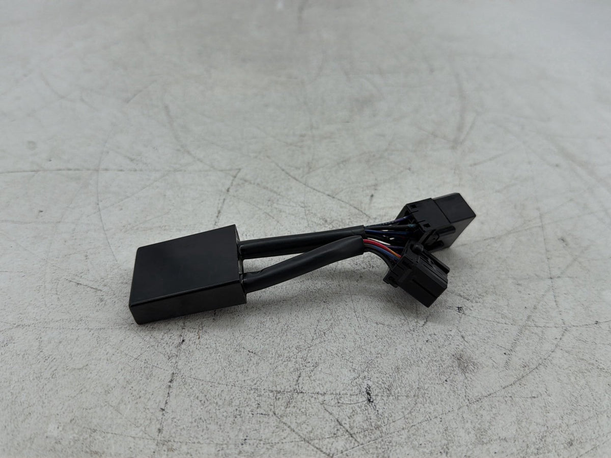 2005 Harley Road King Touring Police OEM Tail Turn Signal Light Converter Module
