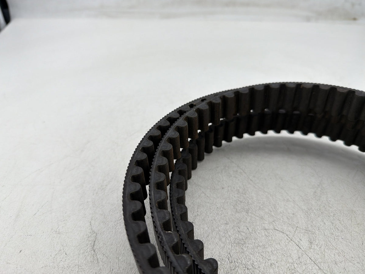 2011 Harley Street Glide Touring FLHX-103 OEM Rear Drive Belt 40024-09 140T 1"