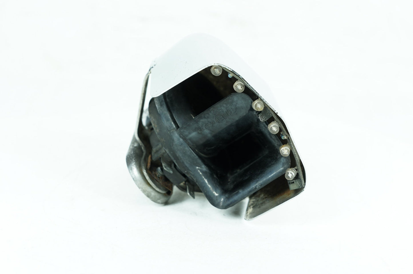 2007 - 2012 Harley-Davidson Touring Electra Glide Horn Signal Klaxon Chrome Cover 69012-93A