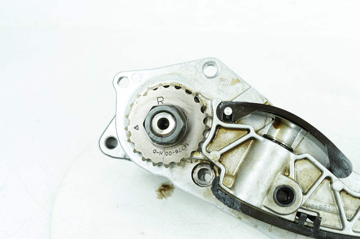 2000 - 2006 Harley-Davidson Softail Deuce Engine Motor Lower Timing Chain Guide 14715-00