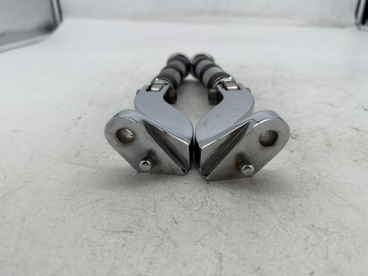 2006 Harley Road King Touring Custom OEM Passenger Left & Right Foot Pegs