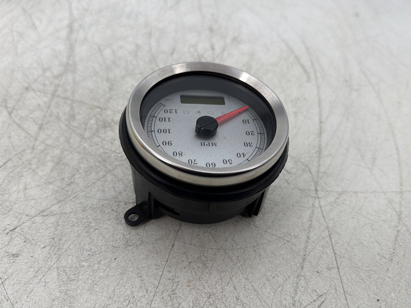 2007 Harley Dyna Street Bob FXDBI OEM Speedo Speedometer Gauge Cluster