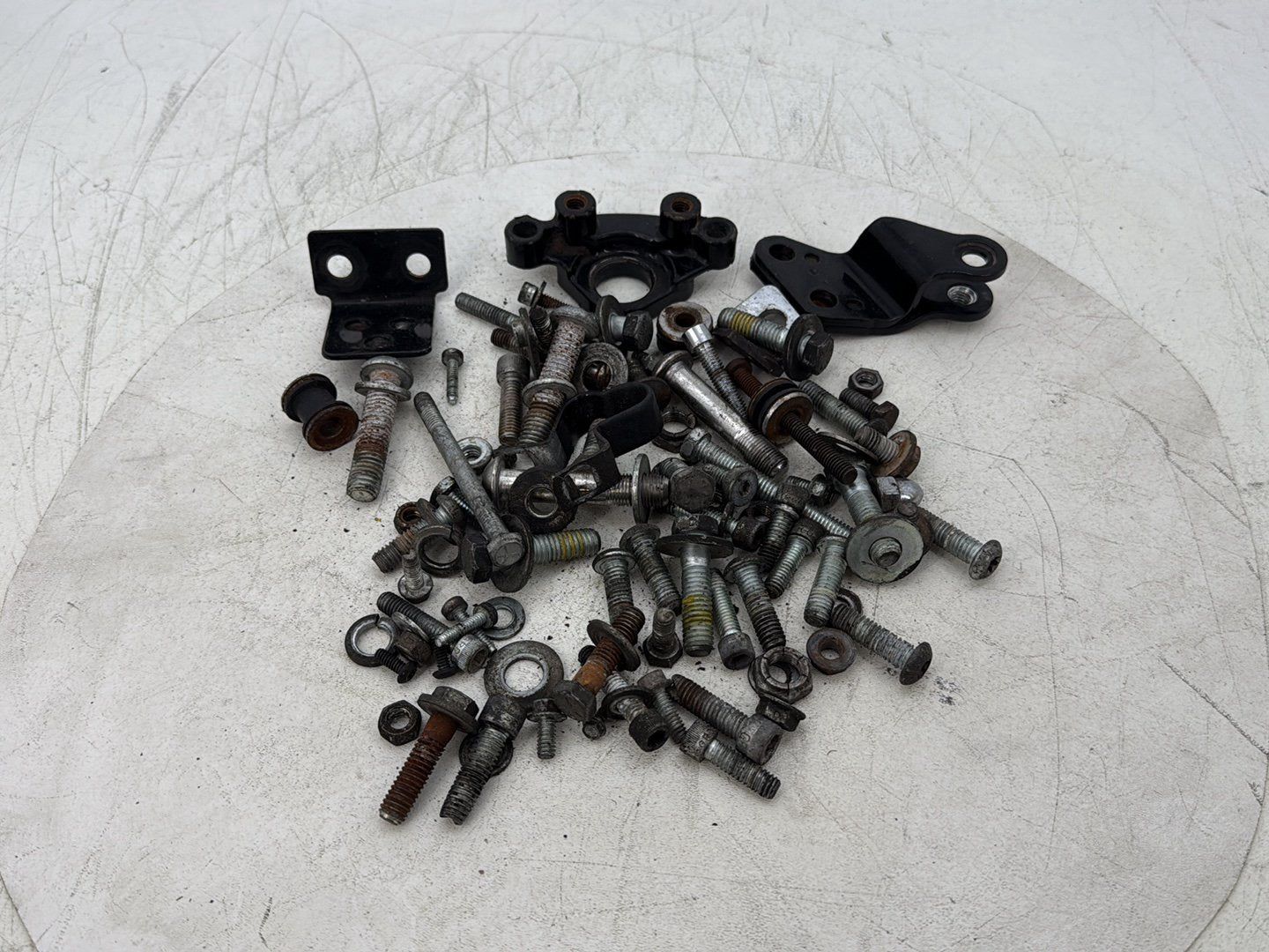 07 Harley Electra Glide Touring Ultra FLHTCUI OEM Hardware Bolts Nuts &amp; Brackets