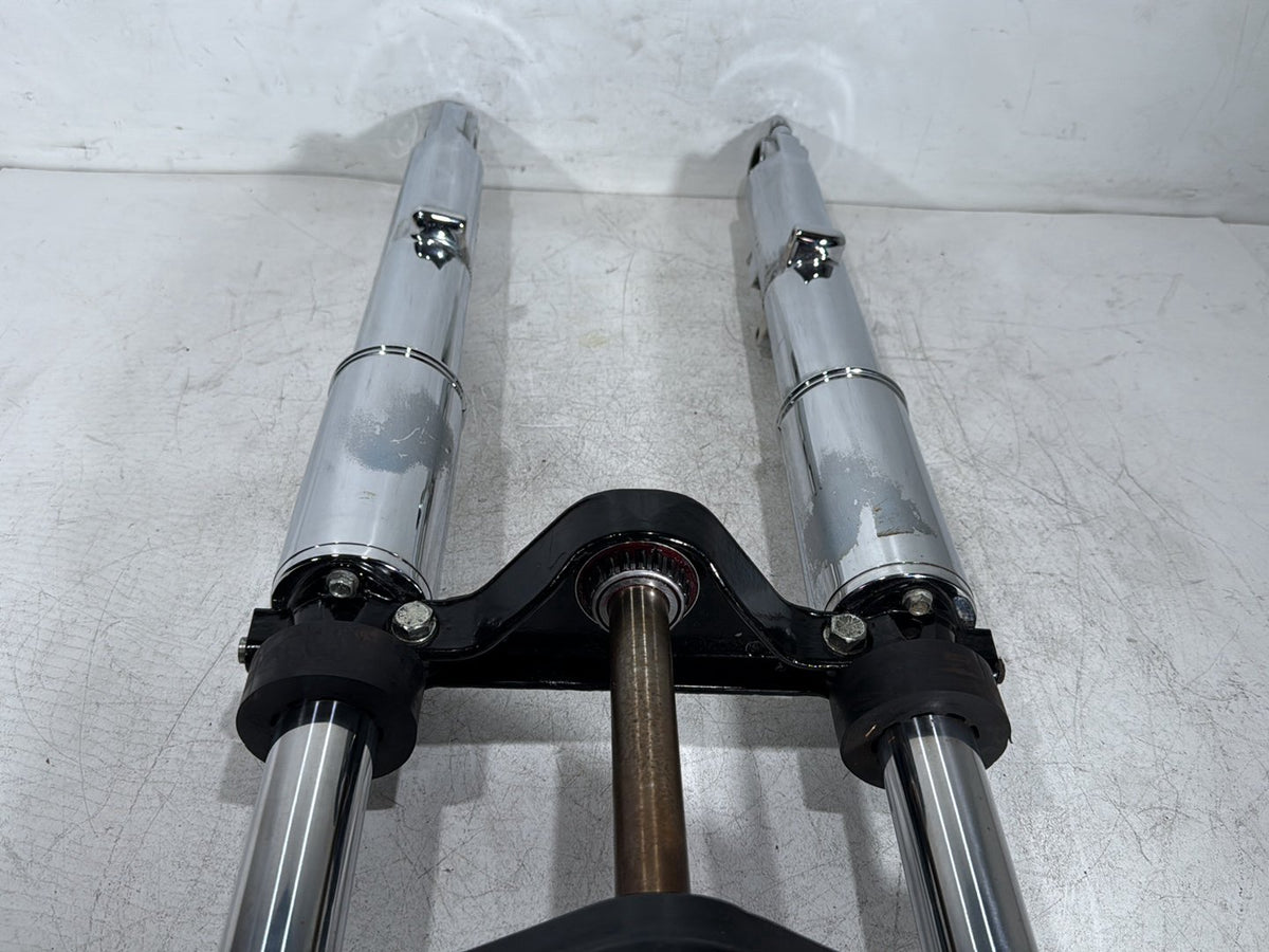 06 Harley Electra Glide Touring Front Triple Tree Set & LH RH Fork Legs Sliders