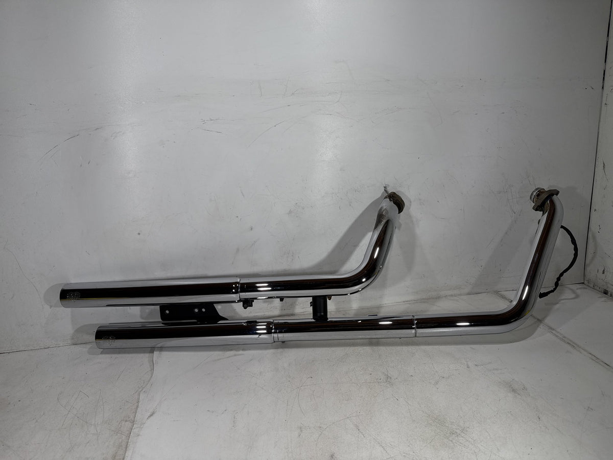2011 Harley Softail Deluxe FLSTN OEM Exhaust Header Pipes Muffler Vance & Hines