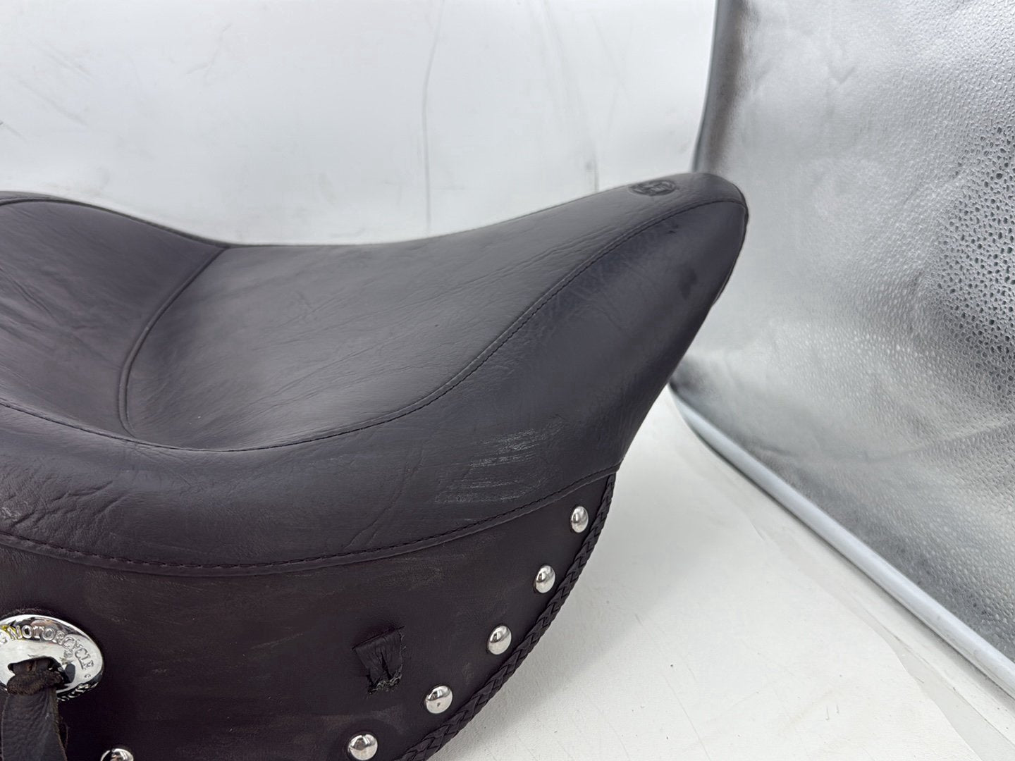 2006 Harley Softail FLSTCI Heritage Classic OEM Passenger Rider Driver Seat Saddle