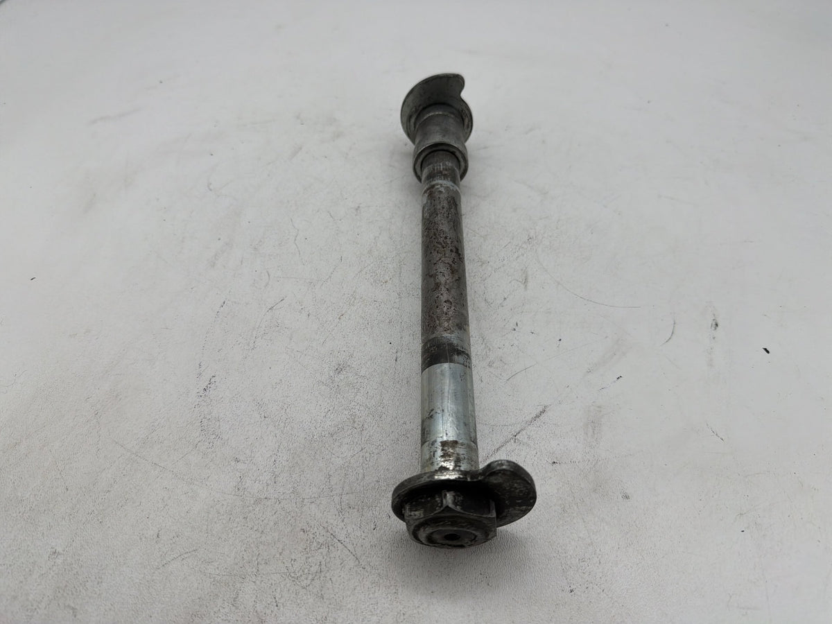 2002 Harley Electra Glide Touring Classic OEM Rear Wheel Axle Bolt Shaft