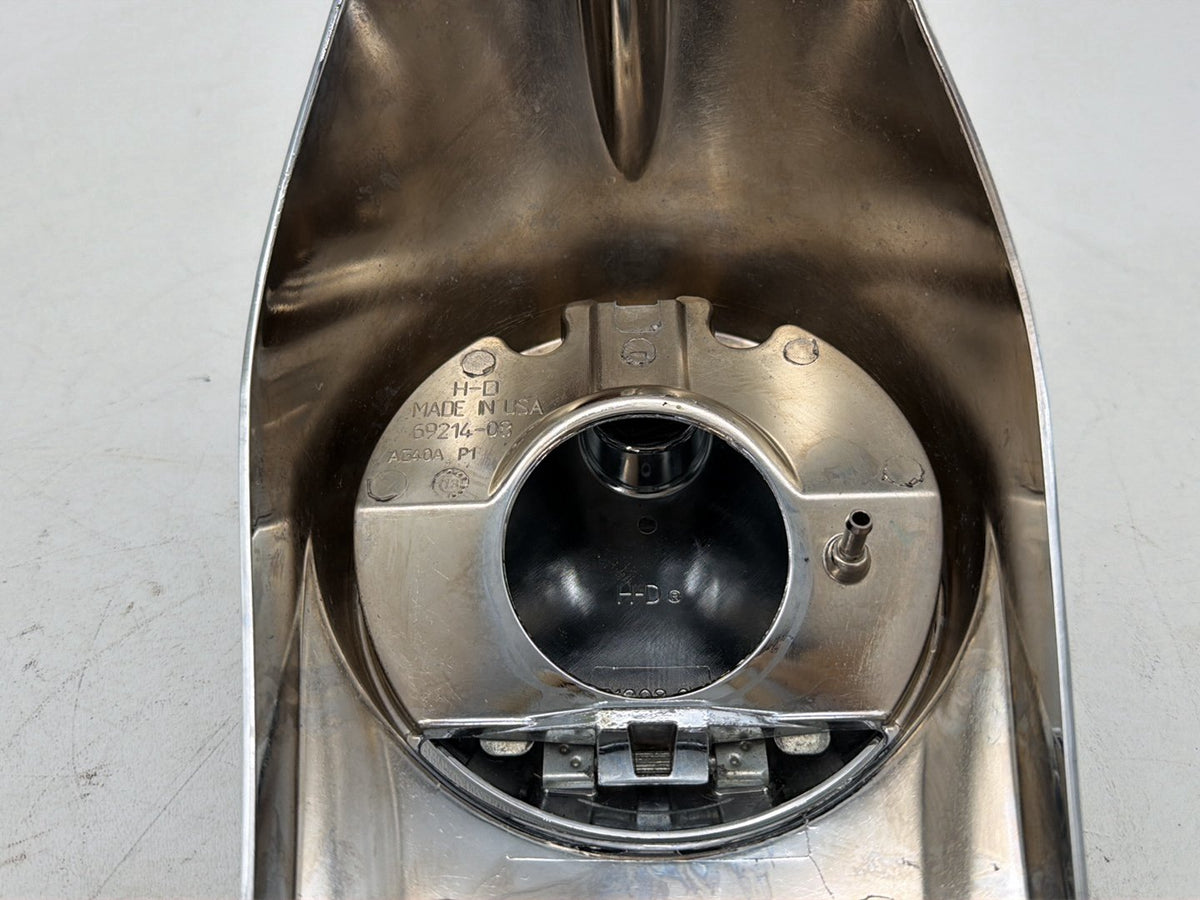2014 Harley Street Glide Touring Fuel Gas Tank Dash Console NOKey SCRATCHED