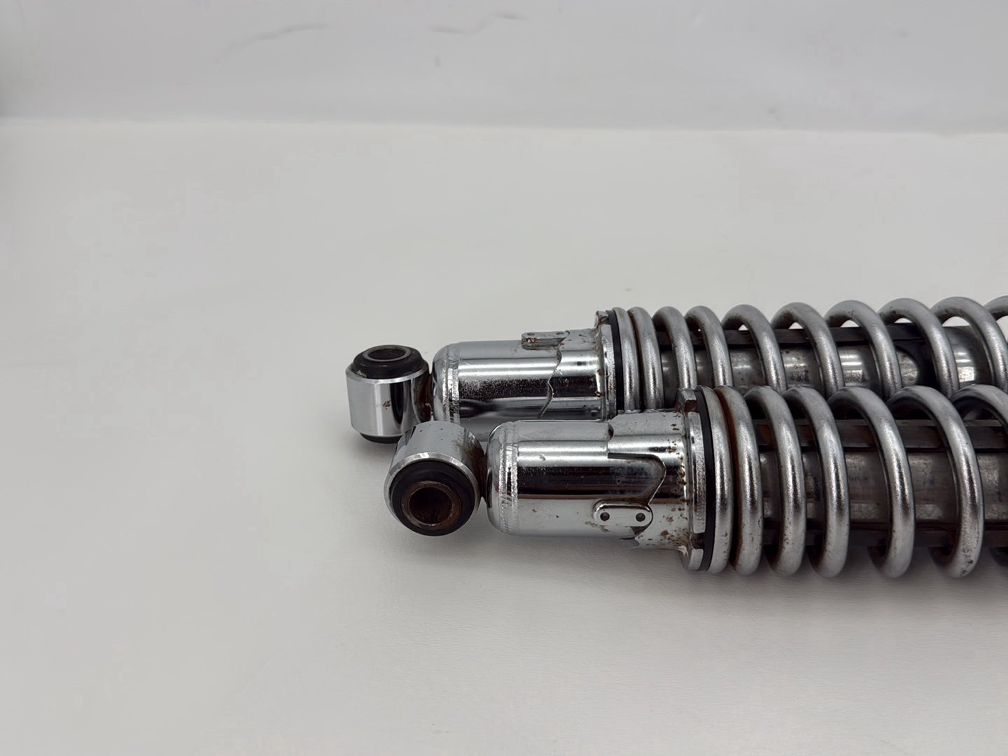 2014 Harley Sportster XL883L 883 SuperLow OEM Rear Left Right Shock Absorbers