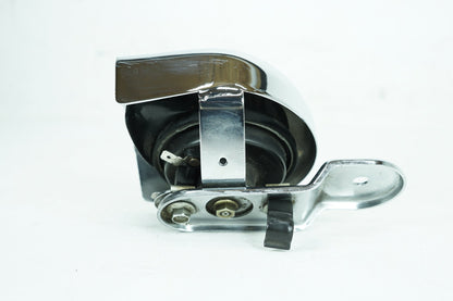 2000 - 2006 Harley-Davidson Softail Fat Boy Horn Signal Klaxon Chrome Cover 69012-93A