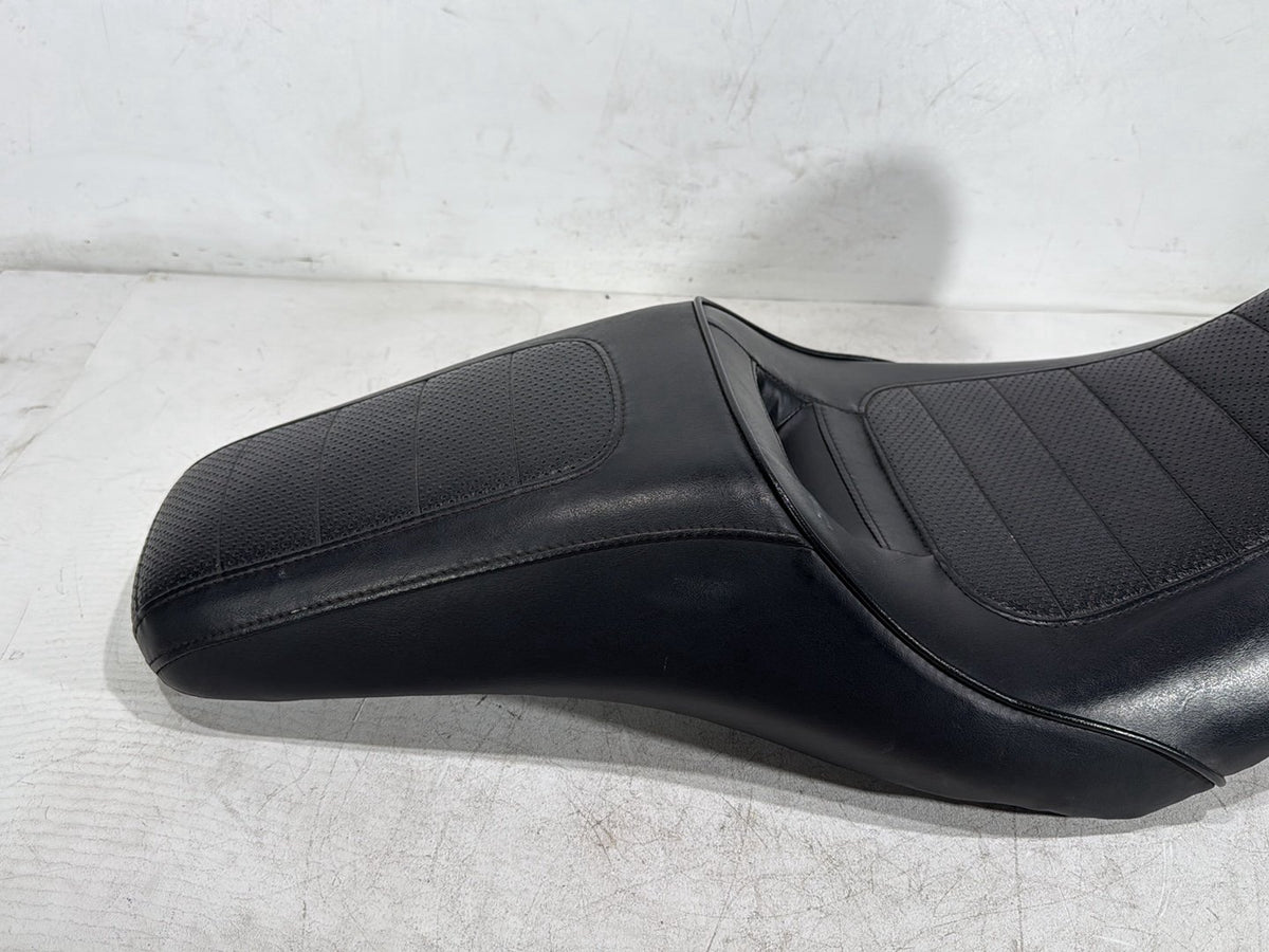 2014 Harley Dyna Low Rider FXDL OEM Passenger Rider Driver Seat Saddle