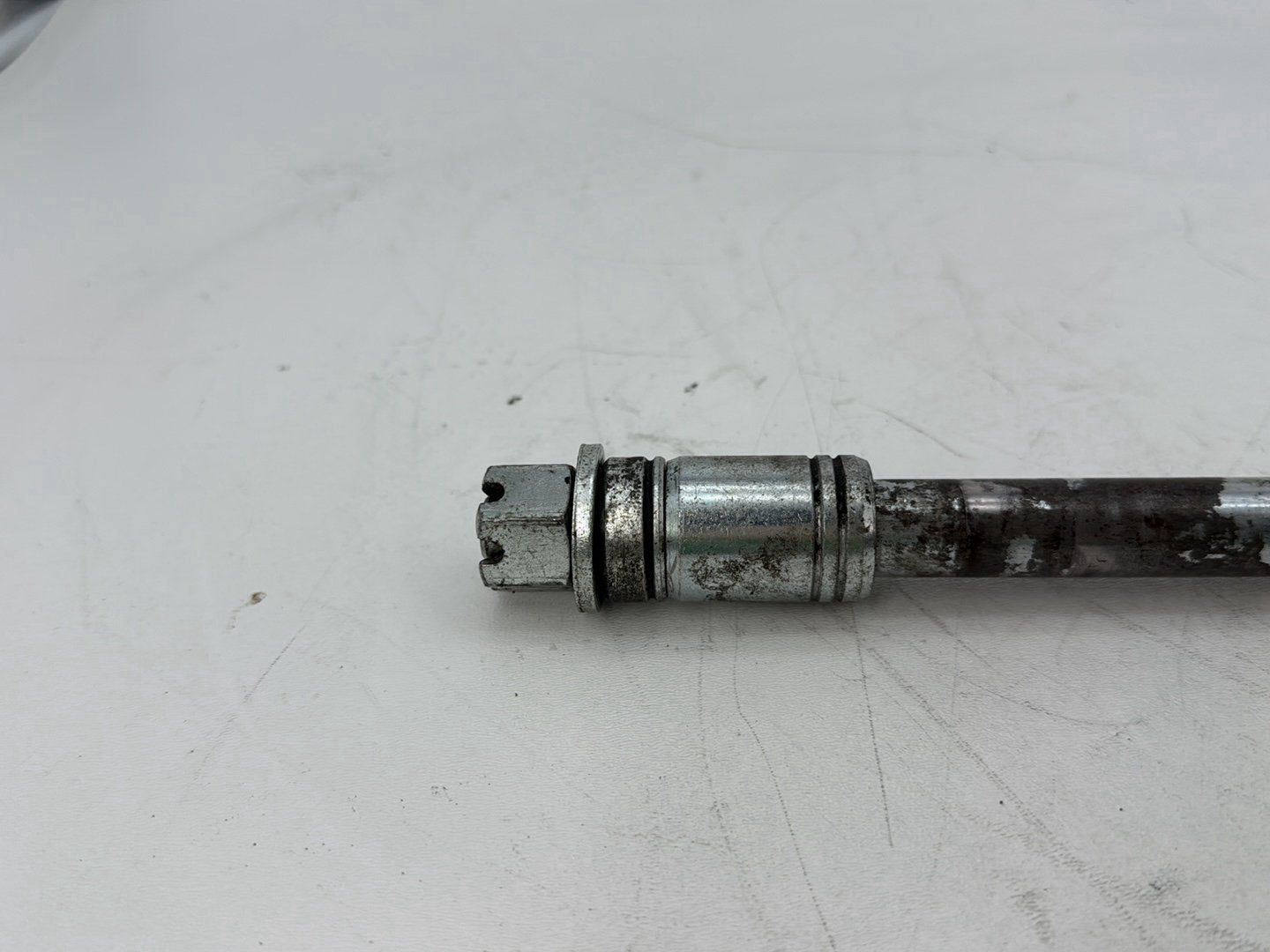 2000 Harley Touring FLHTCI Electra Glide Classic OEM Rear Wheel Axle Bolt Shaft