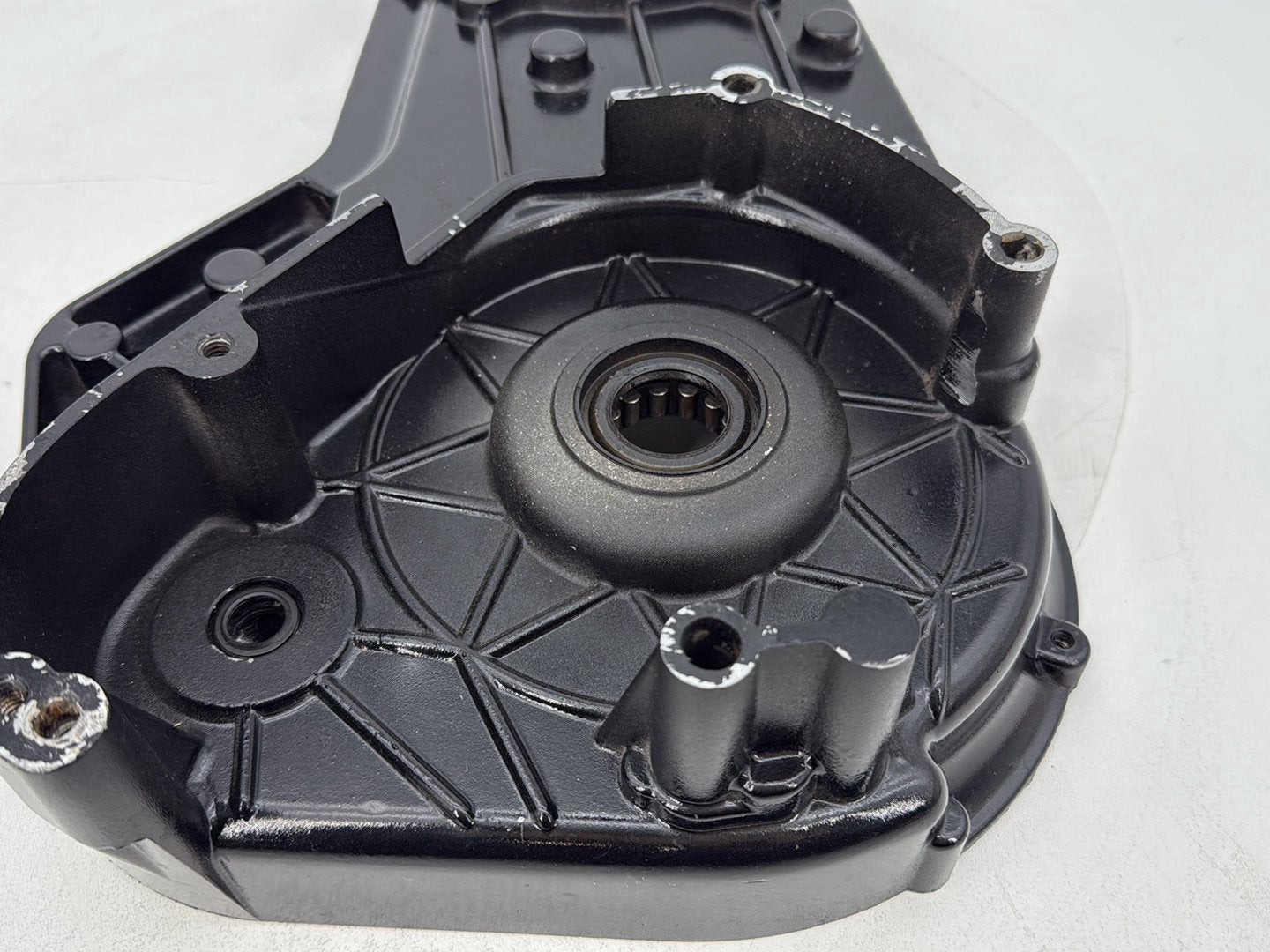 1999 - 2006 Harley-Davidson Touring Electra Glide Inner Primary Clutch Cover 60661-01
