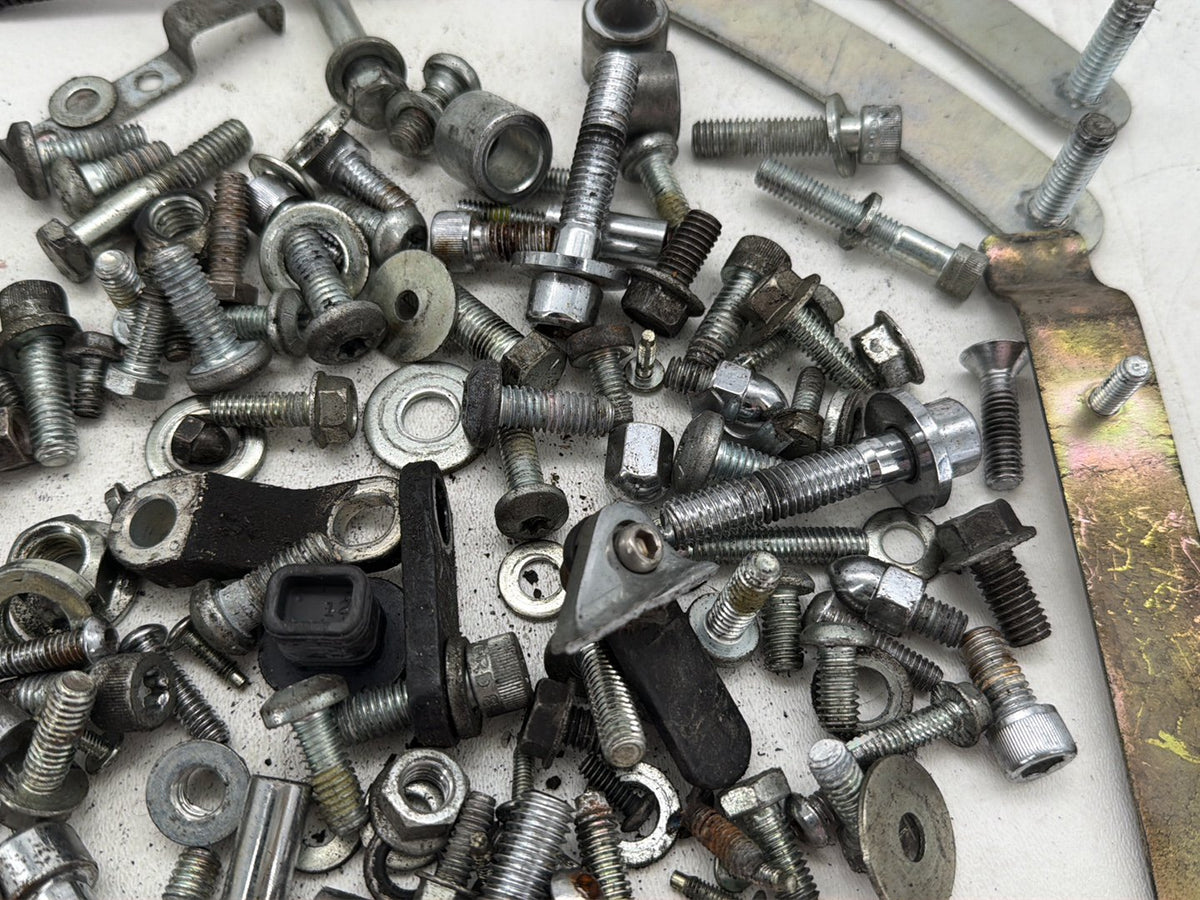 2003 Harley Softail Deuce FXSTD OEM Hardware Bolts Nuts & Brackets
