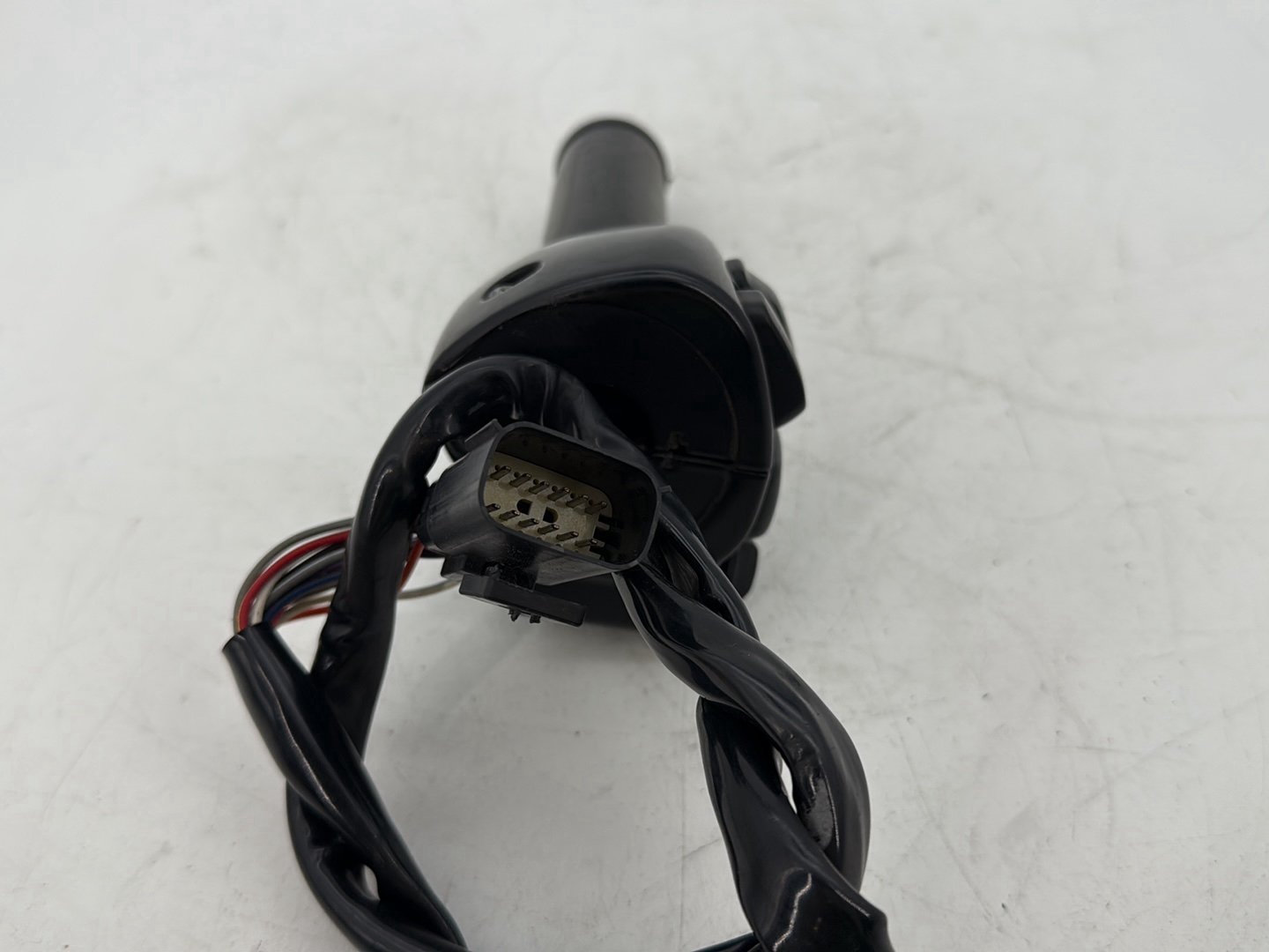 2008 Harley Touring FLHTCU Electra Glide Ultra OEM Right Engine Start Kill Switches Controls