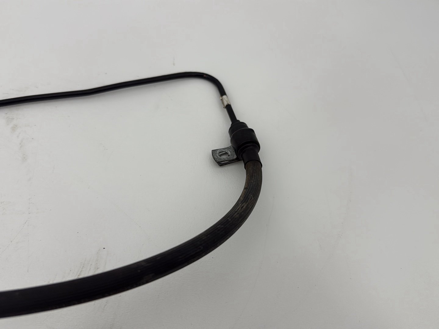 2003 Harley Sportster XL1200C 1200 Custom Anniversary OEM Front Brake Hose Line Pipe