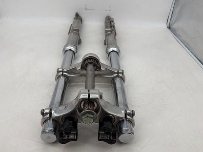 1999 - 2006 Harley-Davidson Dyna Super Glide Front Triple Tree Set & LH RH Fork Legs Sliders 45739-87 , 46076-04