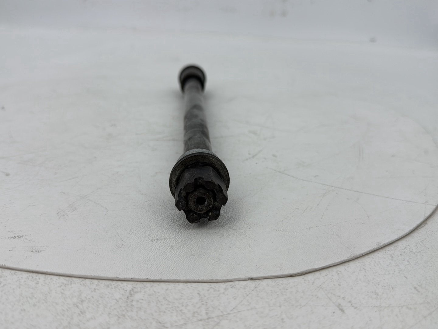 1999 - 2006 Harley-Davidson Touring Road King Police Rear Wheel Axle Bolt Shaft  	41110-89
