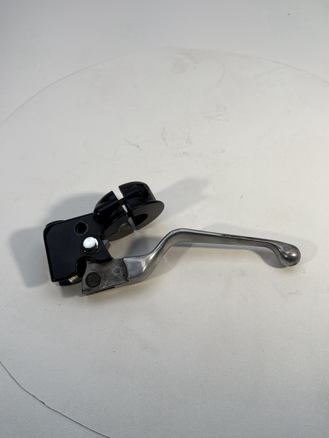 1984 - 1998 Harley-Davidson Touring Road King Police Front Left Hand Clutch Lever  	45015-96