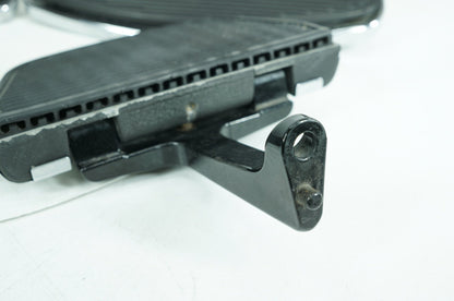 2007 - 2011 Harley-Davidson Touring Road King Classic Left Right Driver & Pass Floorboard Foot Rest 50621-06
