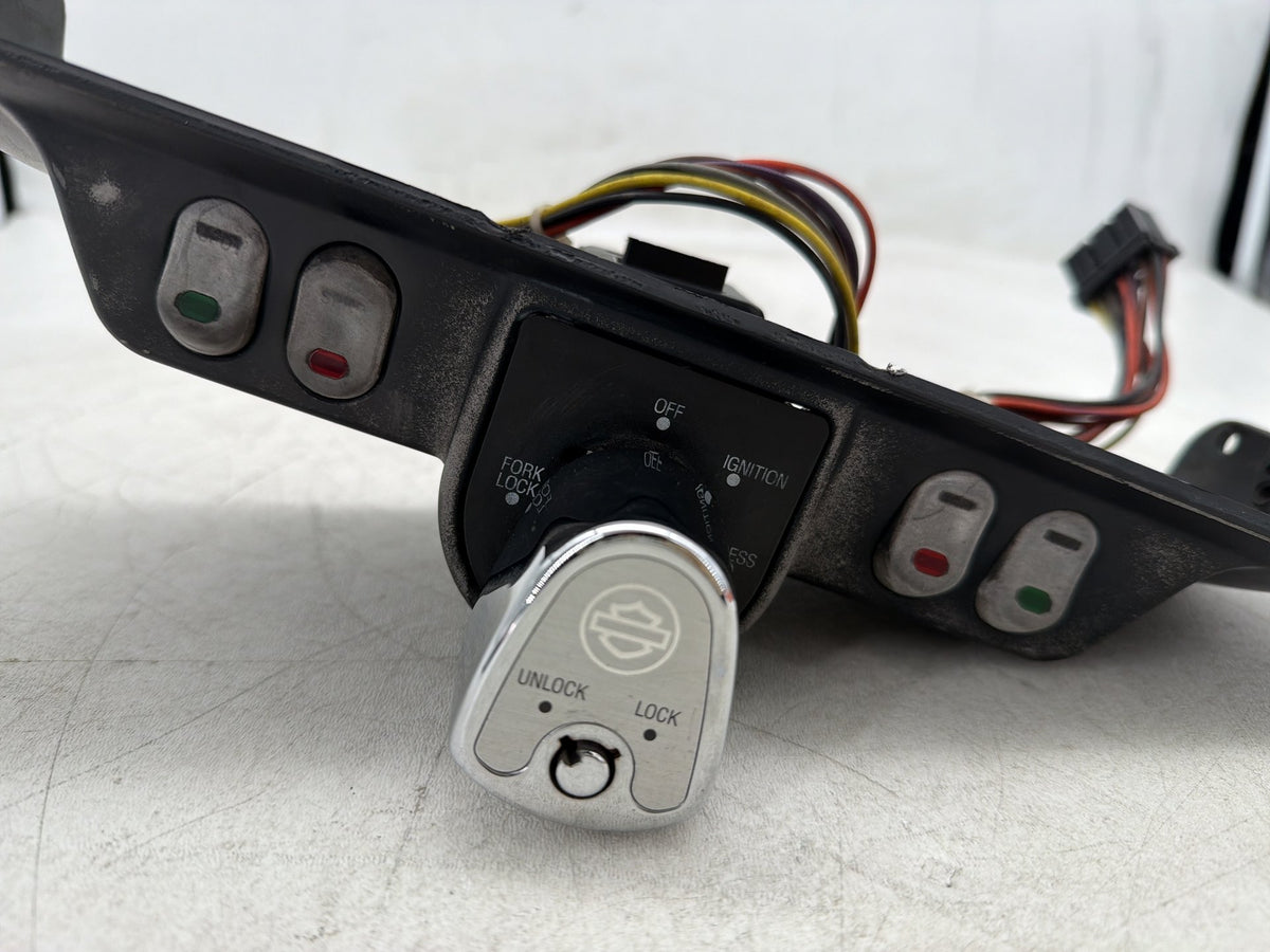 2008 Harley Electra Glide Touring OEM Dash Ignition Cap Switch Lockset NO Key