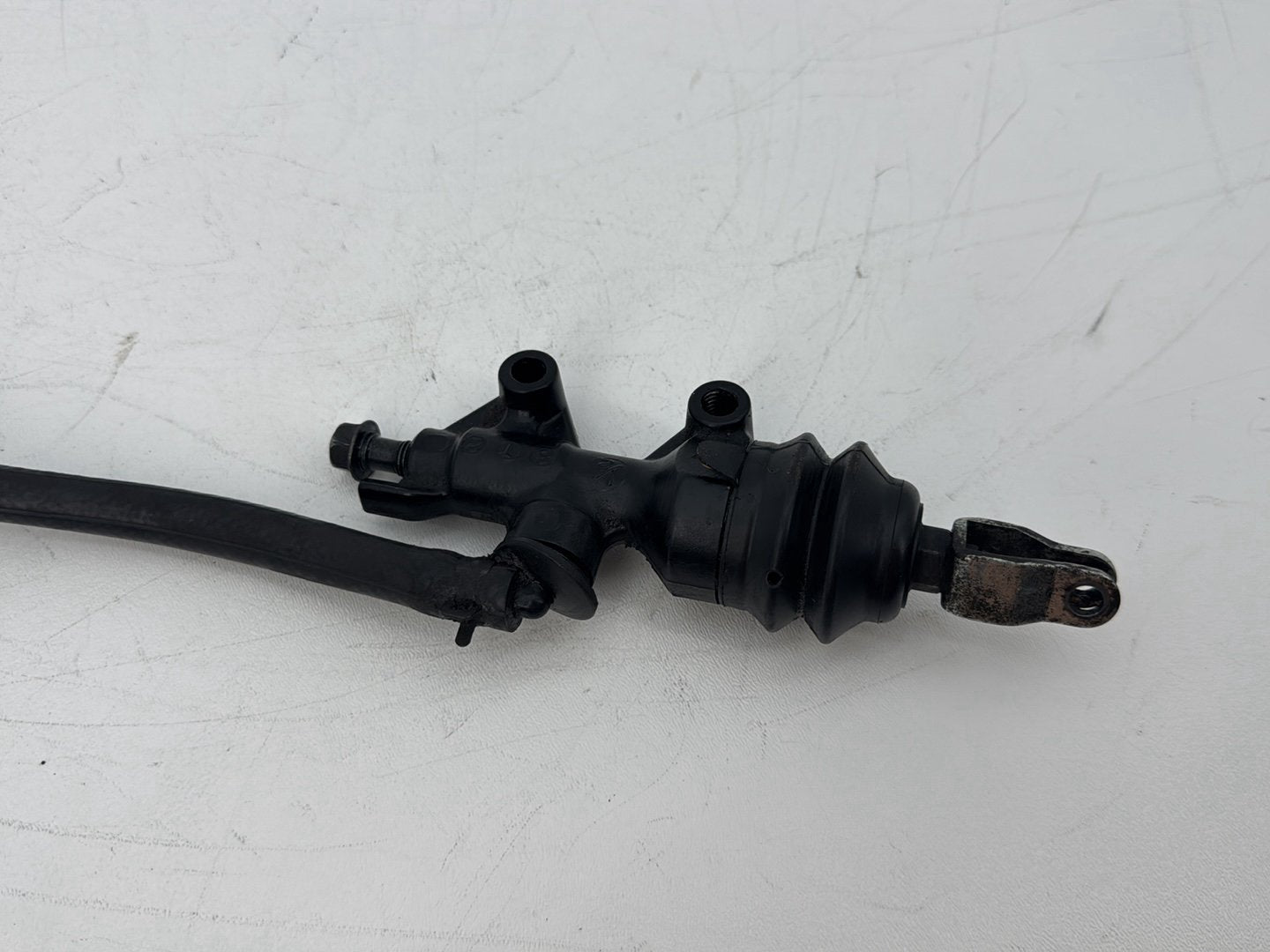2009 Harley Sportster XL1200 Low Rear Brake Line Master Cylinder Reservoir Tank