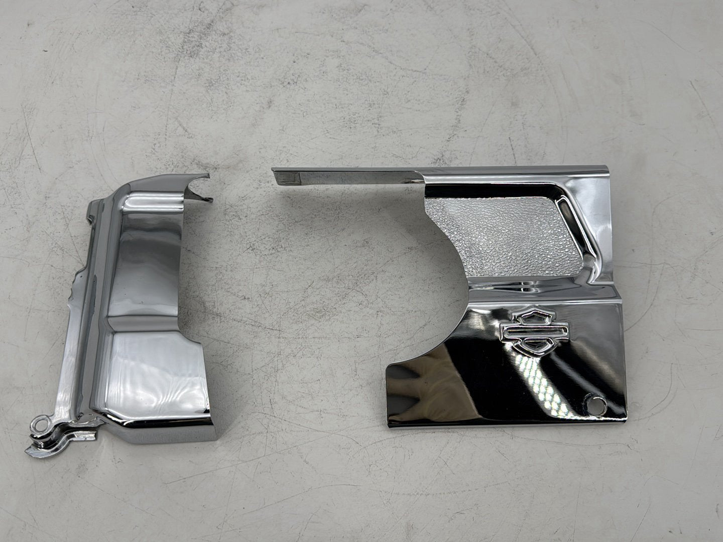 1999 - 2006 Harley-Davidson Touring Electra Glide Classic Transmission Chrome Cover 34740-02A