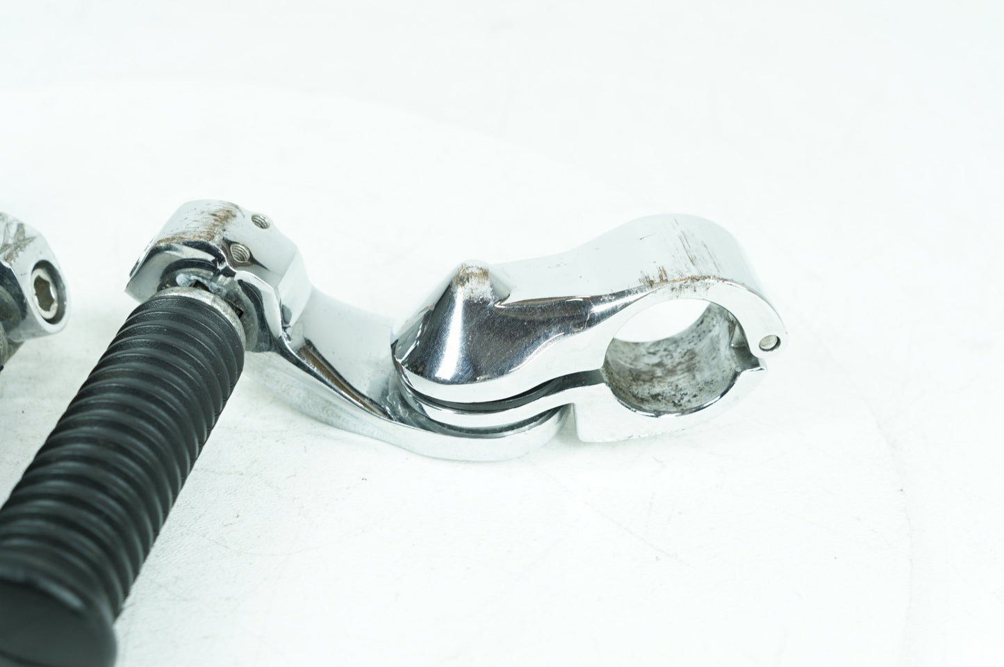 2004 - 2013 Harley-Davidson Sportster Custom Front Right Left Highway Foot Pegs 50830-07A