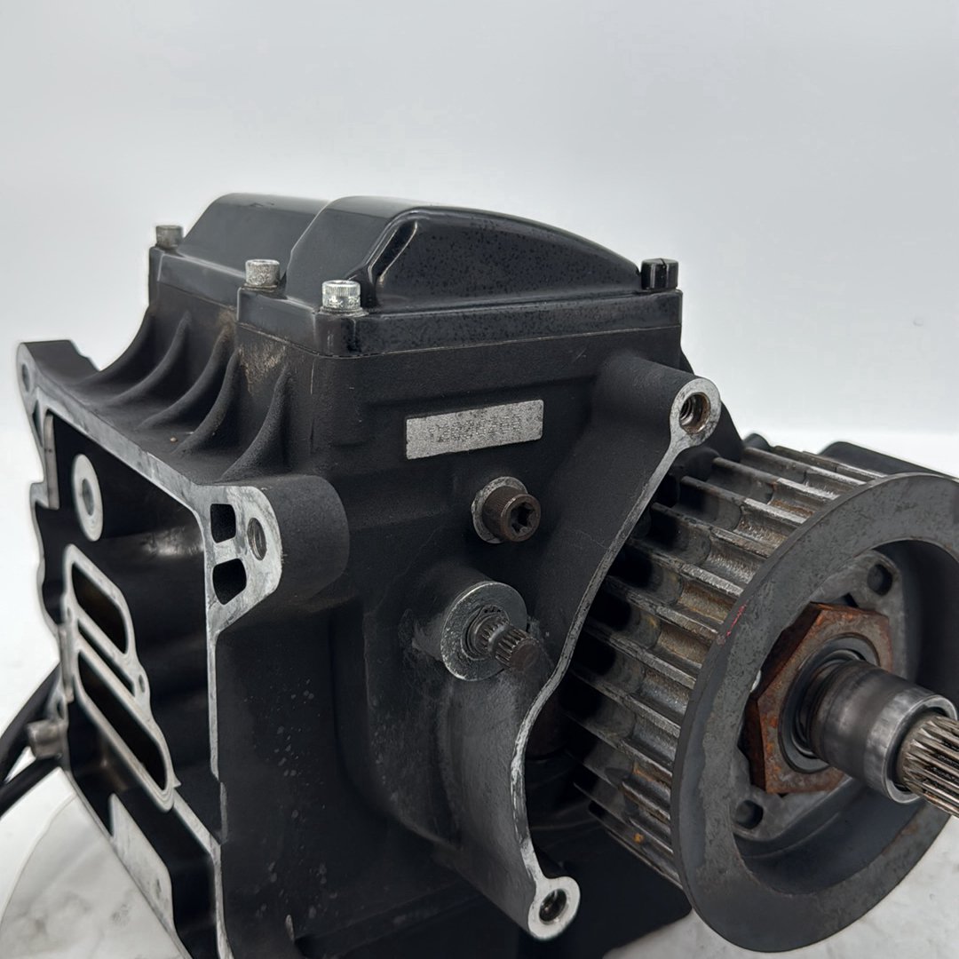 2008 - 2016 Harley-Davidson Touring Street Glide 6 Speed Transmission Gearbox  	33166-10A