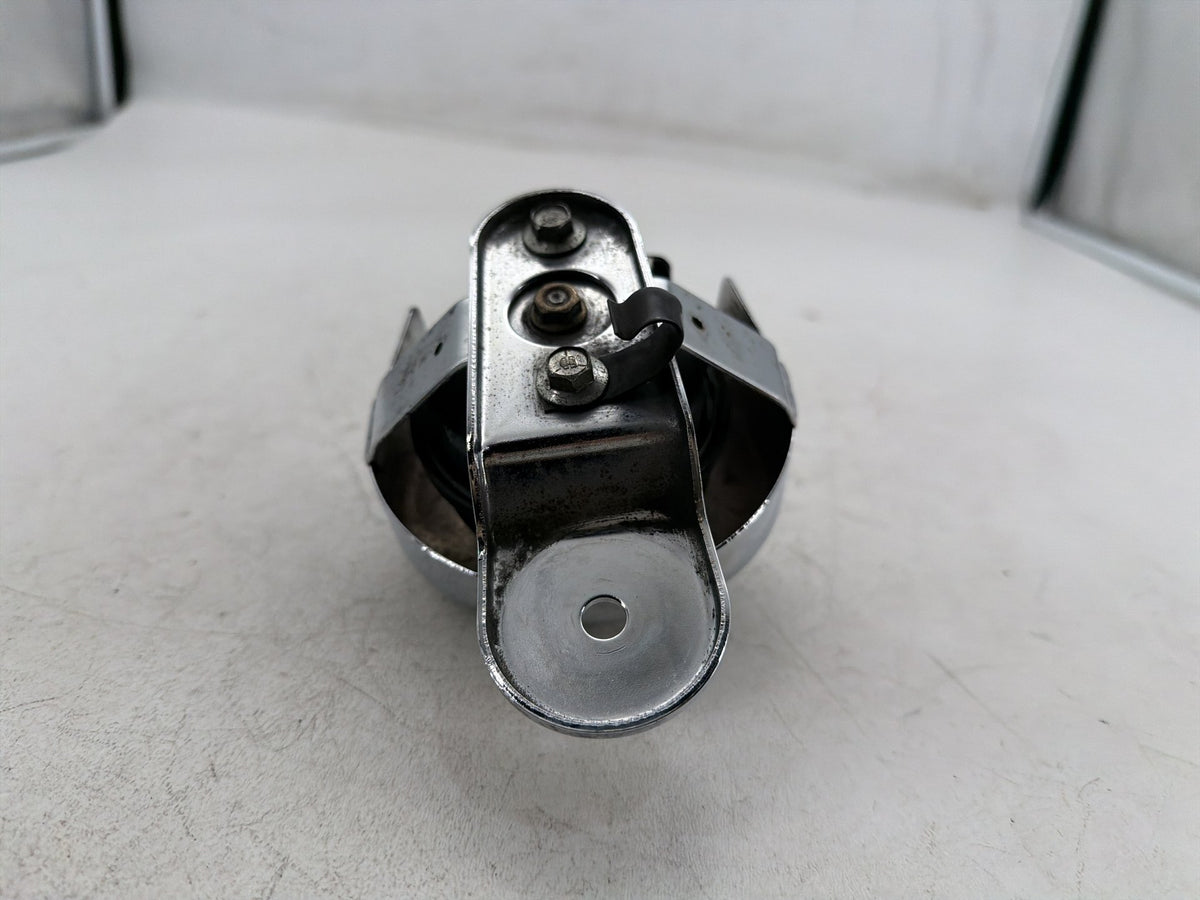 2001 Harley Softail Standard FXST OEM Horn Signal Klaxon Chrome Cover