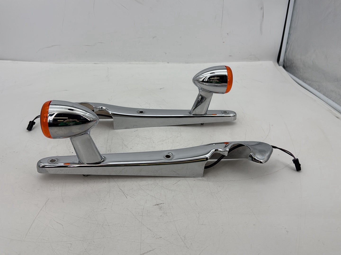 2006 Harley Sportster XL883C 883 Custom OEM Rear Left Right Fender Struts Bracket & Turn Signal