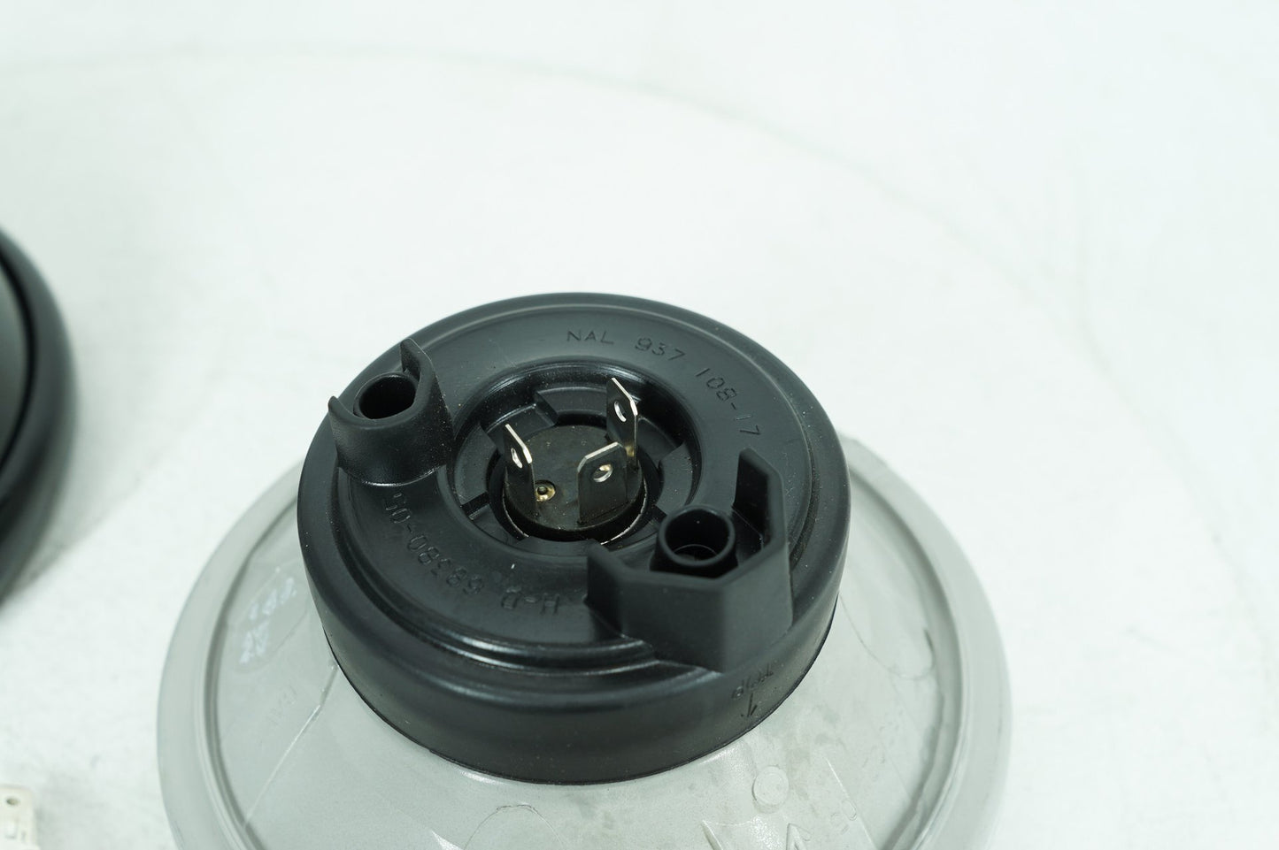 Harley-Davidson Misc  Headlight Headlamp Head Light Halogen 67881-96B