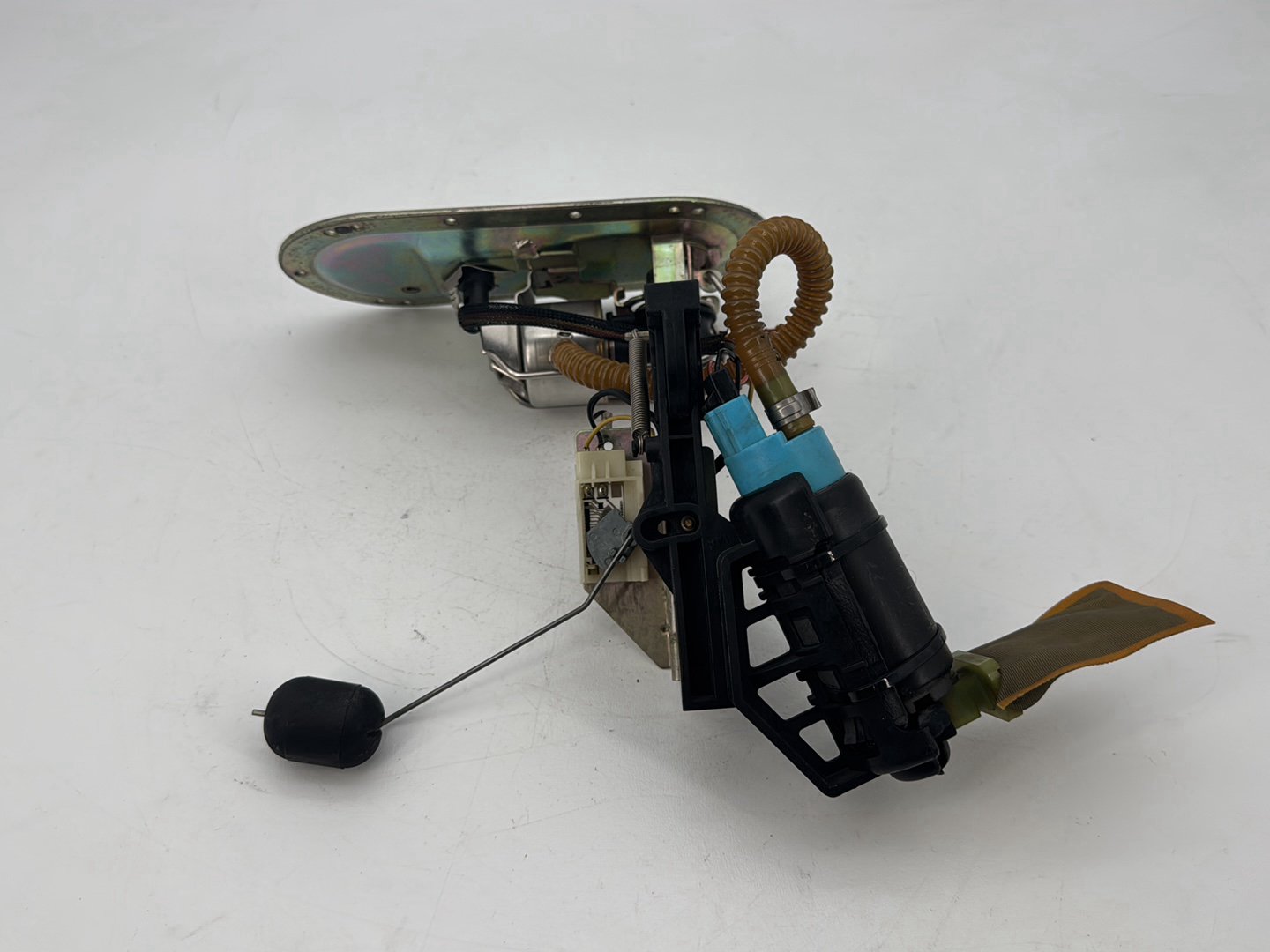 1999 - 2006 Harley-Davidson Touring Road King Custom Fuel Pump Gas Gasoline Petrol Sending 62897-01B