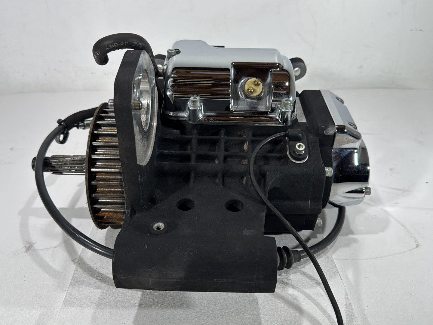 2004 Harley Softail FLSTC Heritage Classic OEM 5 Speed Transmission Gearbox
