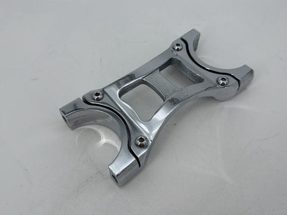 1999 - 2006 Harley-Davidson Dyna Low Rider Mount Bracket Support Holder Kuryakyn Gen 2