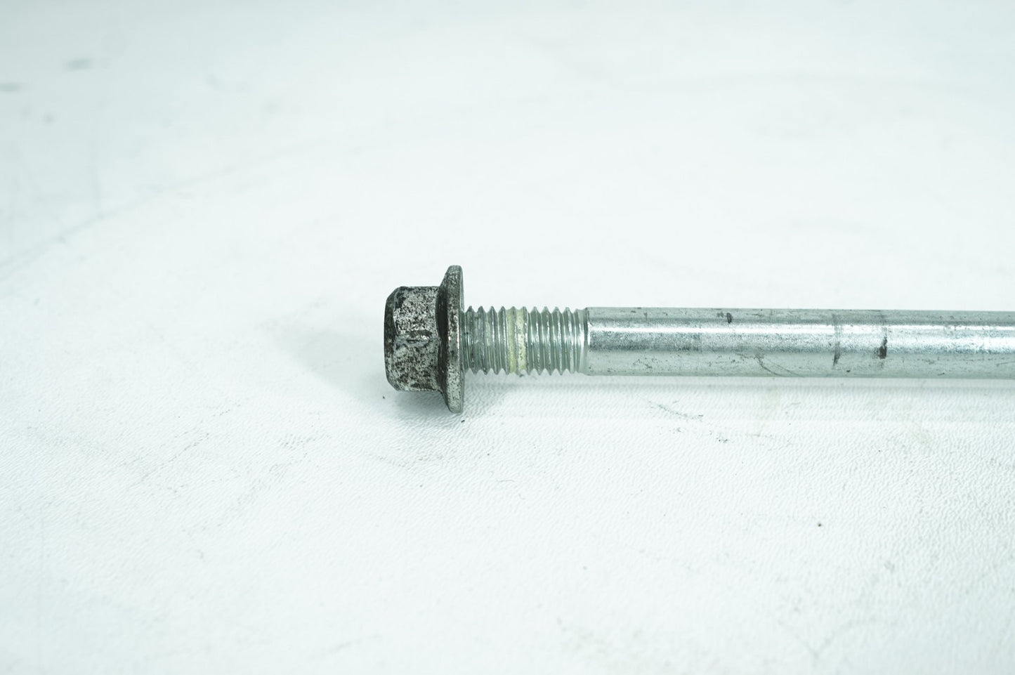 1999 - 2006 Harley-Davidson Softail Heritage Engine Mount Pivot Bolt Shaft 48093-00