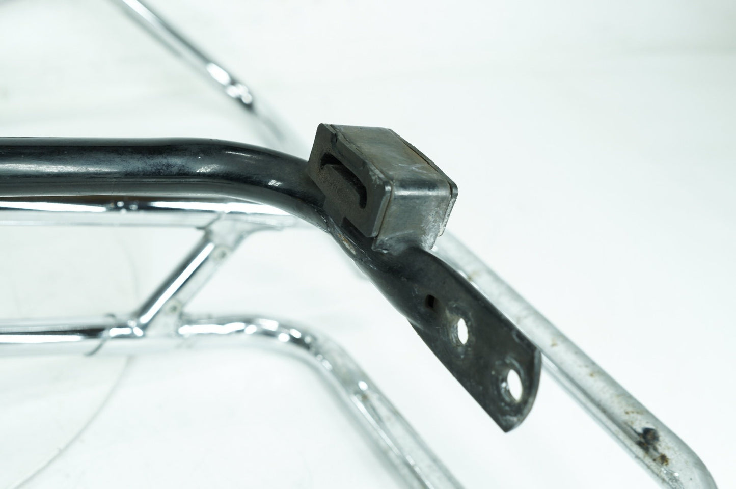 1999 - 2006 Harley-Davidson Touring Electra Glide Classic Rear Left Right Saddlebag Guard Rails Bar 49193-93