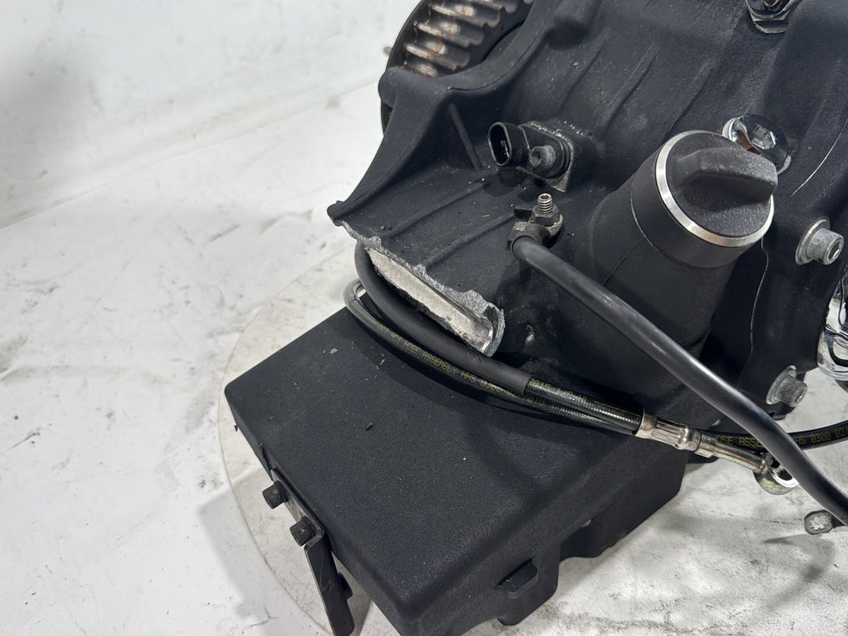 2015 Harley Electra Glide Touring Ultra 6 Speed Transmission Gearbox 38K CRACKED