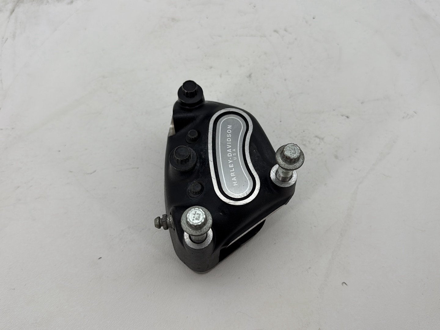 2007 Harley Street Glide Touring FLHX OEM Front Left 1 Brake Caliper