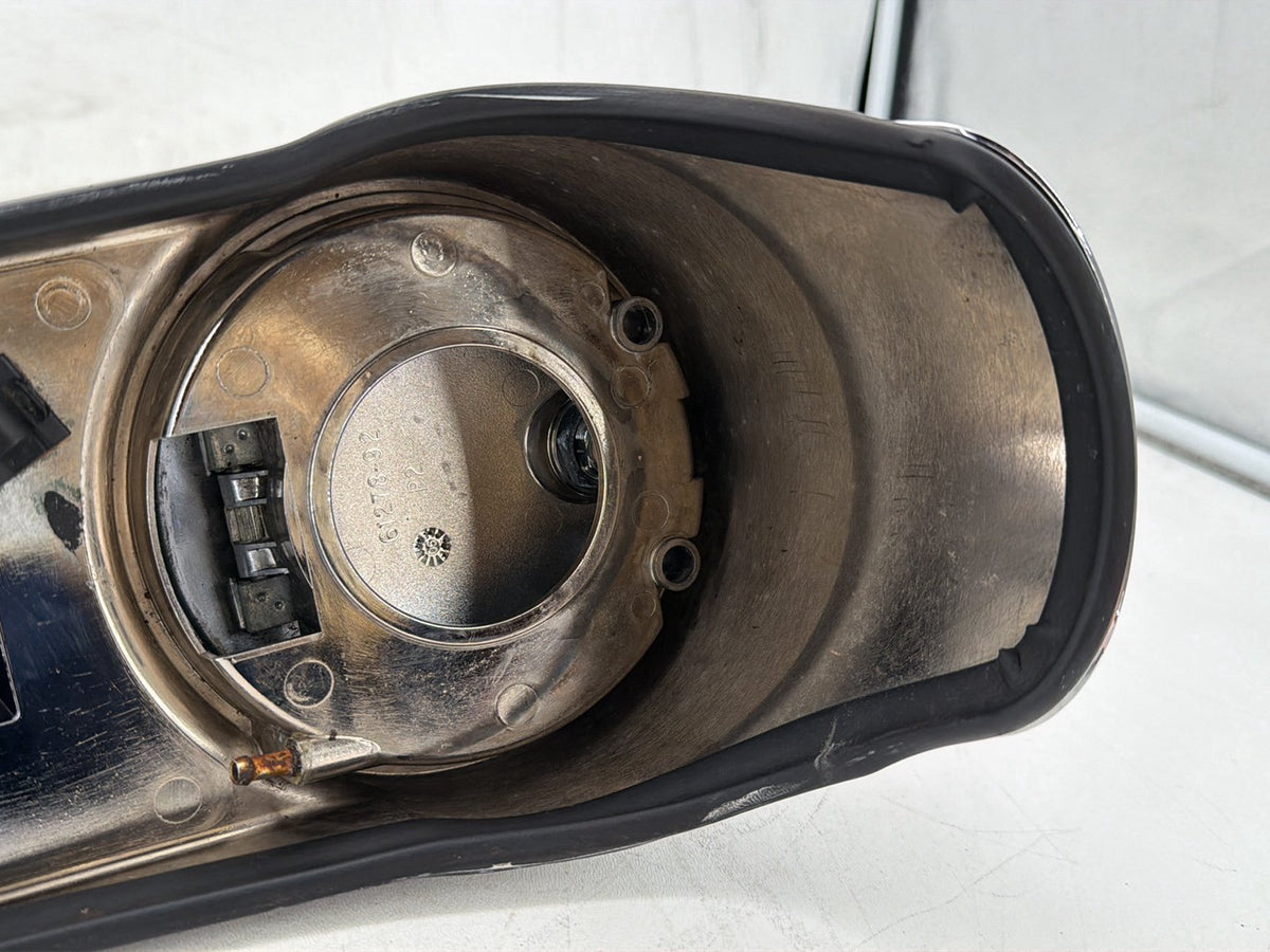 2001 Harley Electra Glide Touring FLHT OEM Fuel Gas Tank Dash Console NOKey
