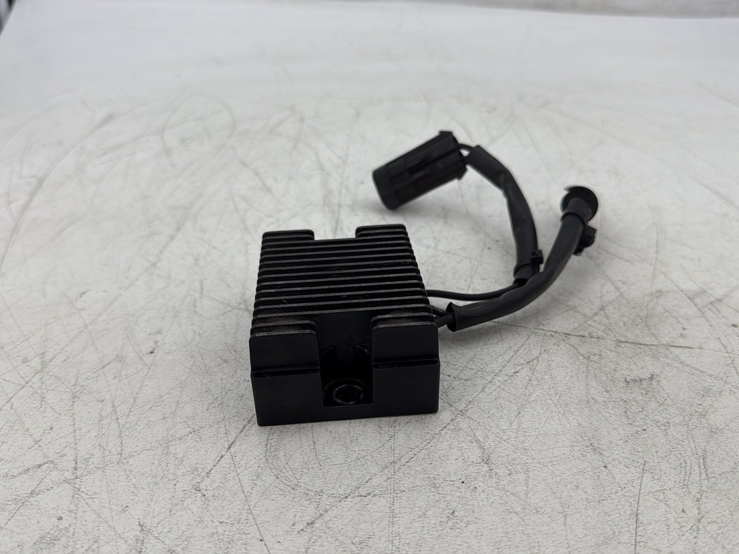2006 Harley Sportster XL883L 883 Low OEM Voltage Regulator Rectifier